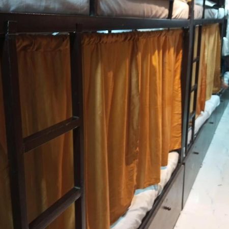孟买 Golden View Dormitory酒店 外观 照片